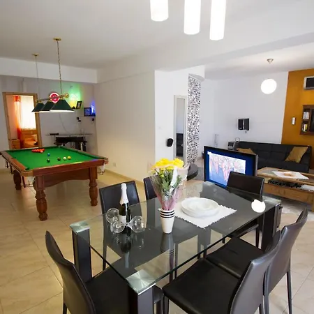 Gold - Central, Cozy, A Fun Place Like No Other Appartement Sliema