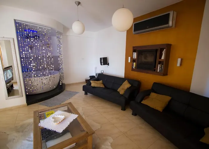 Gold - Central, Cozy, A Fun Place Like No Other